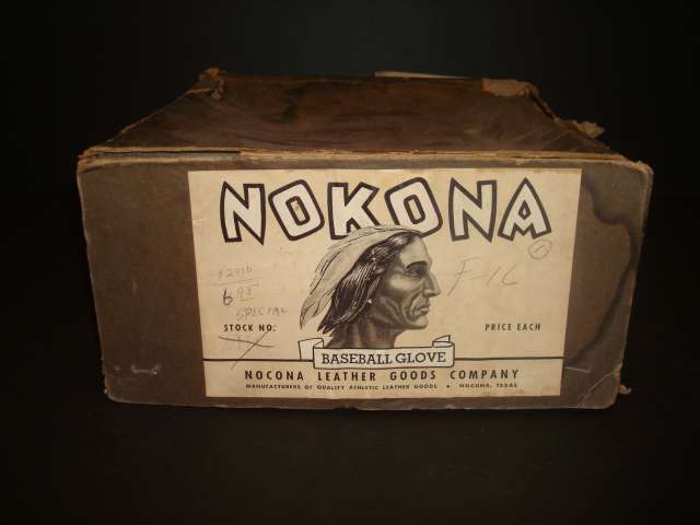 Lloyd Rigby Nokona G10 Box